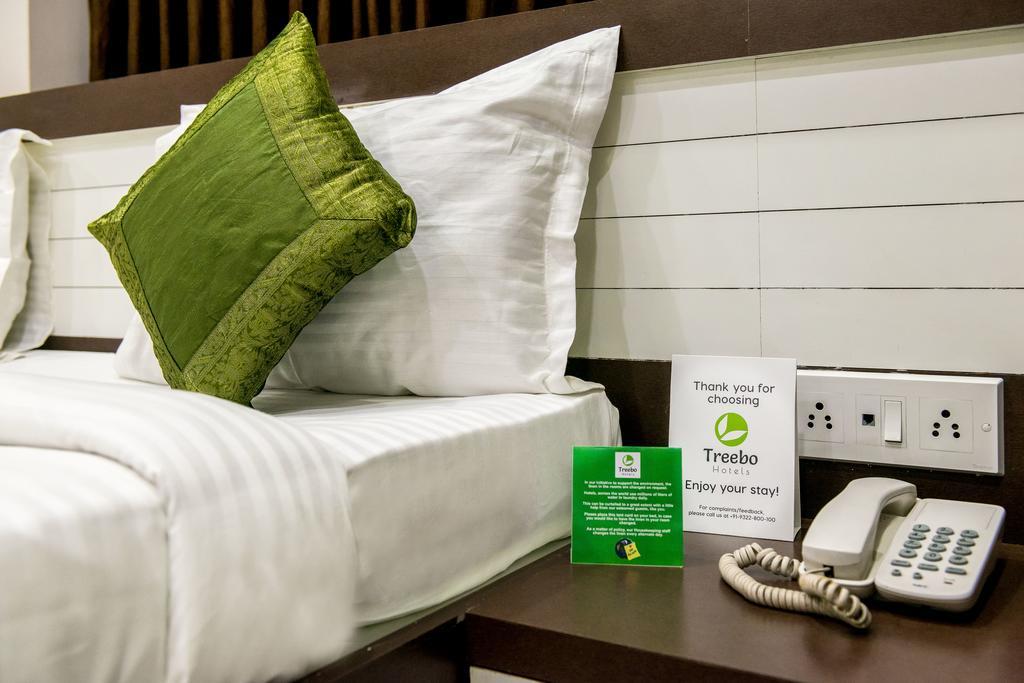 Hotel Itsy By Treebo - Jai Ambe Maa Calcutta  Esterno foto